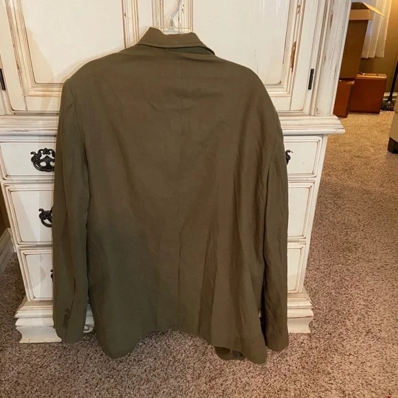 KINGS COURT 46”Tall BLAZER EE - Picture 2 of 6